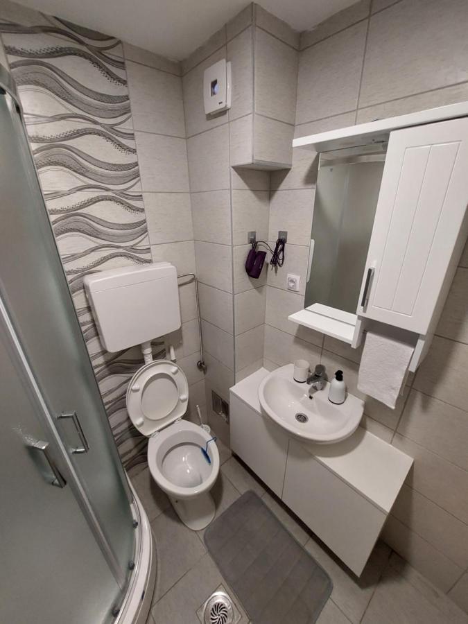 Apartman Muzika ヤゴディナ エクステリア 写真
