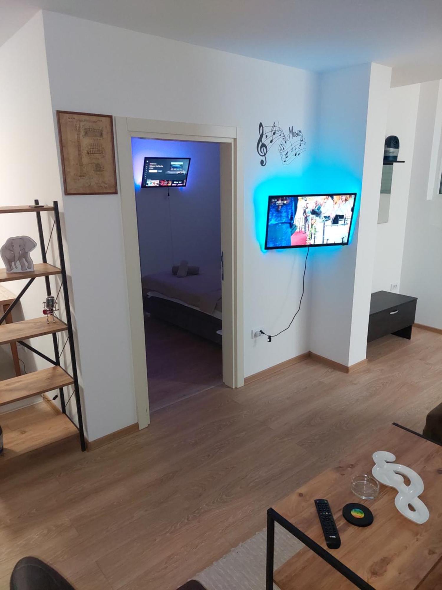 Apartman Muzika ヤゴディナ エクステリア 写真