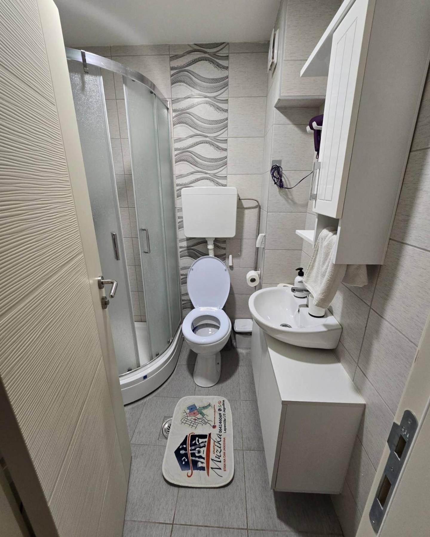 Apartman Muzika ヤゴディナ エクステリア 写真