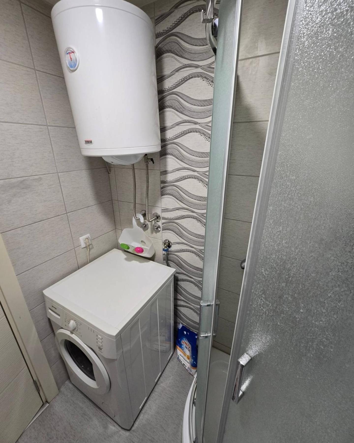 Apartman Muzika ヤゴディナ エクステリア 写真